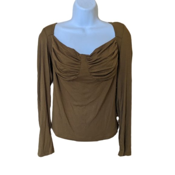 Olive Green Long Sleeve Shirt with Sweetheart Neckline Size 1XL - Picture 2 of 4